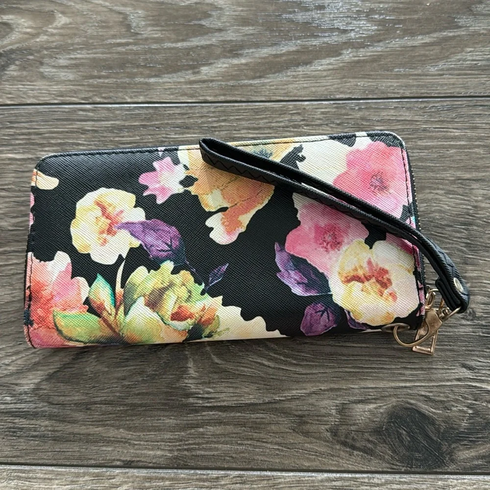 Floral Wristlet Wallet